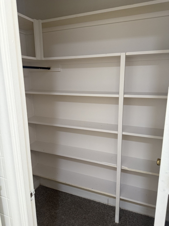 292 Bedford St, Abington