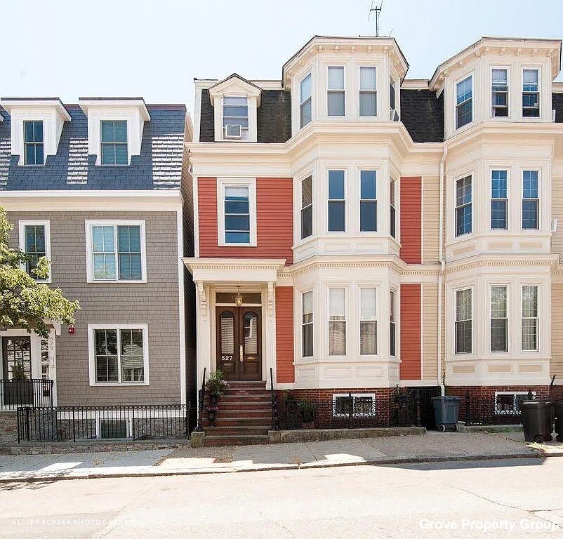 527 West Fourth St, South Boston