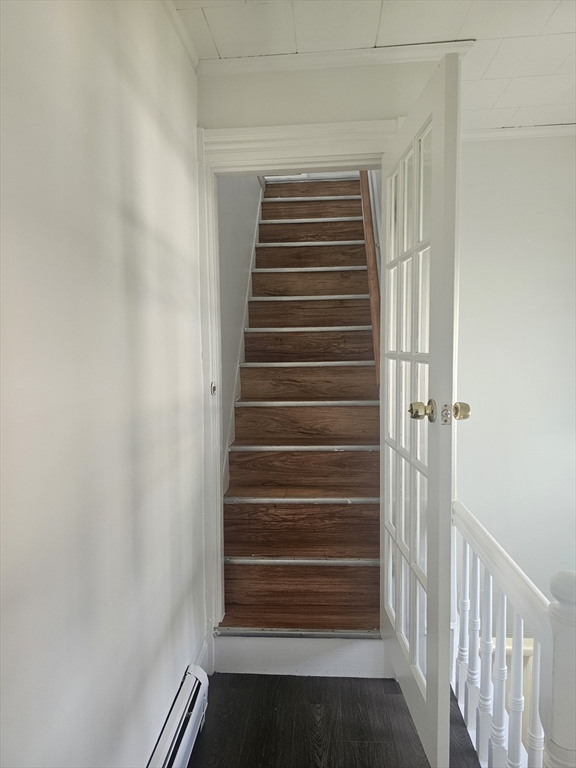 304 Wood Ave, Hyde Park