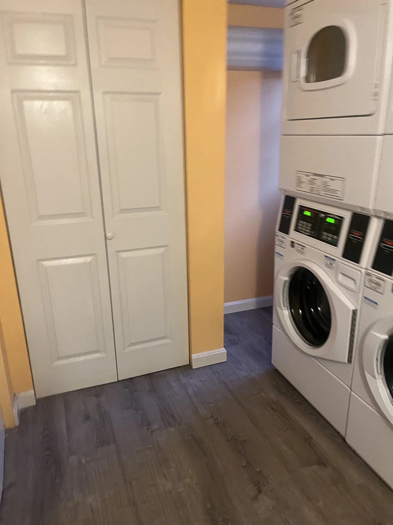 111 Queensberry St, Fenway