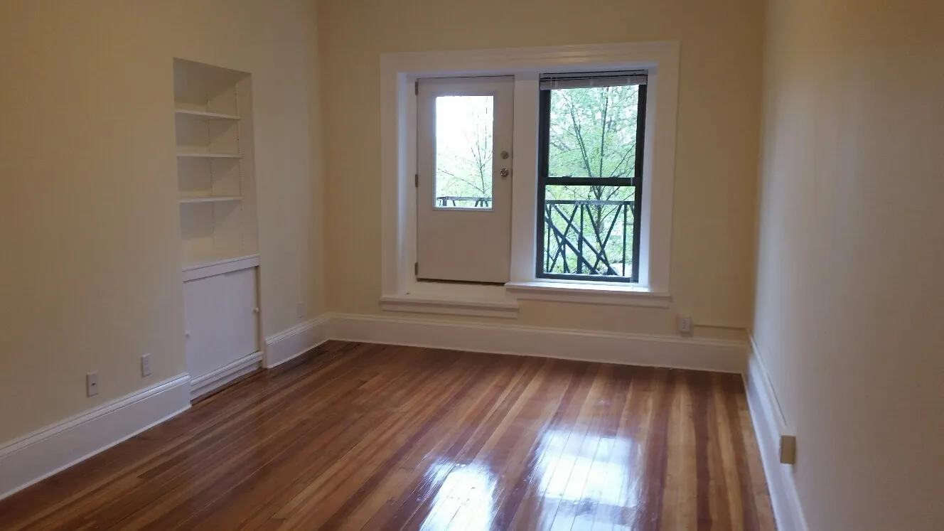 1463 Beacon St, Griggs Park