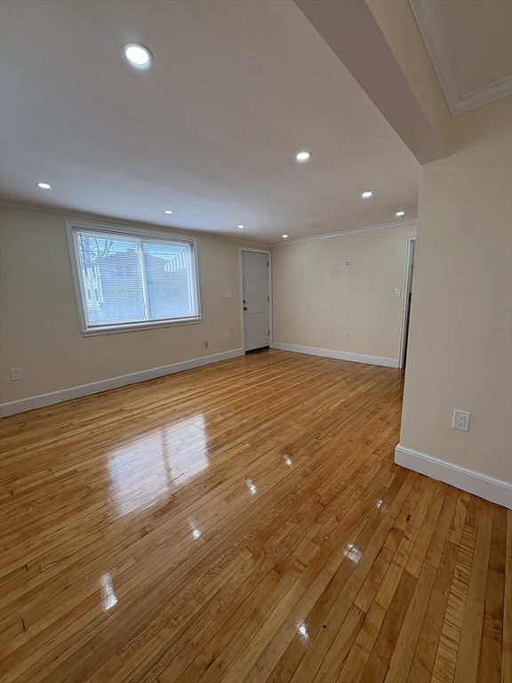 84 Gladeside, Mattapan