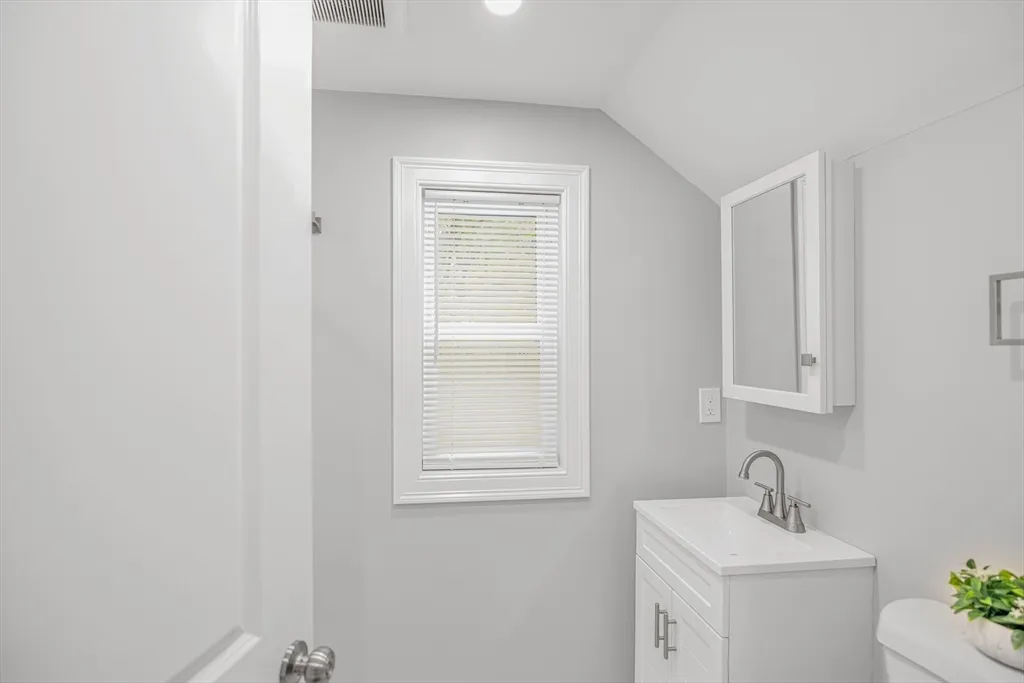 58 Constance, West Roxbury