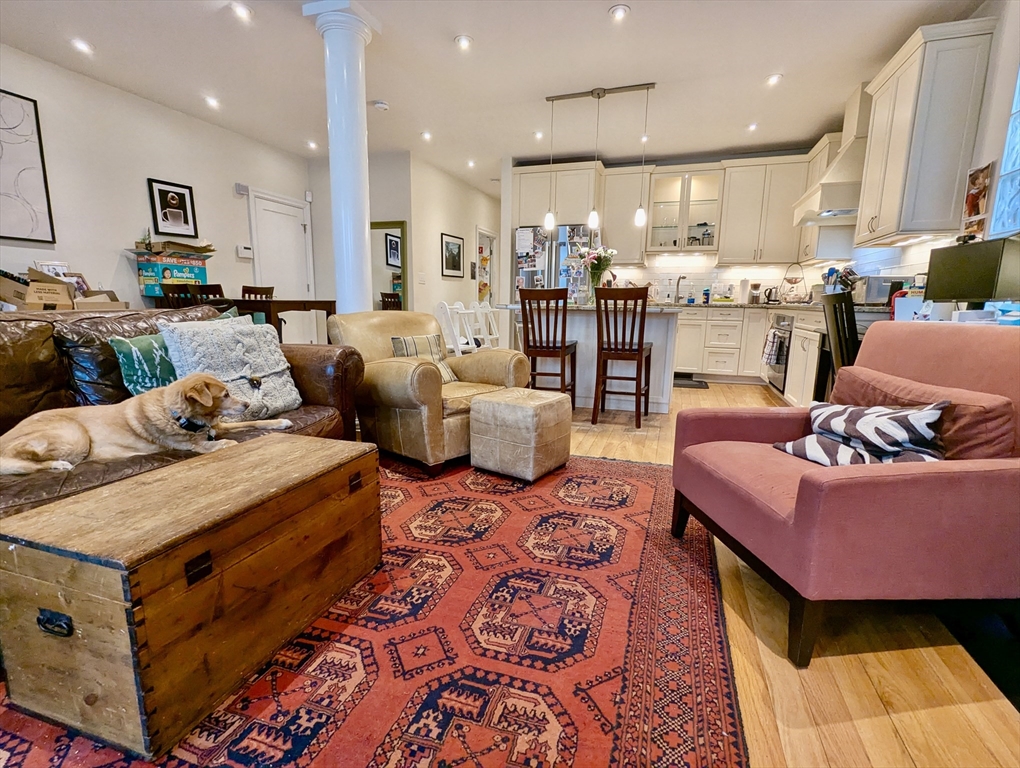 925 East Broadway, South Boston