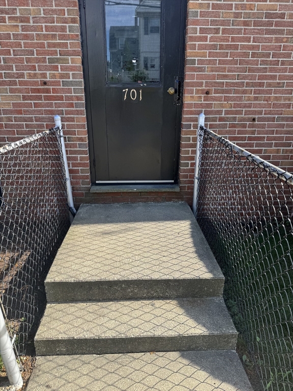 701 Adams St, Dorchester