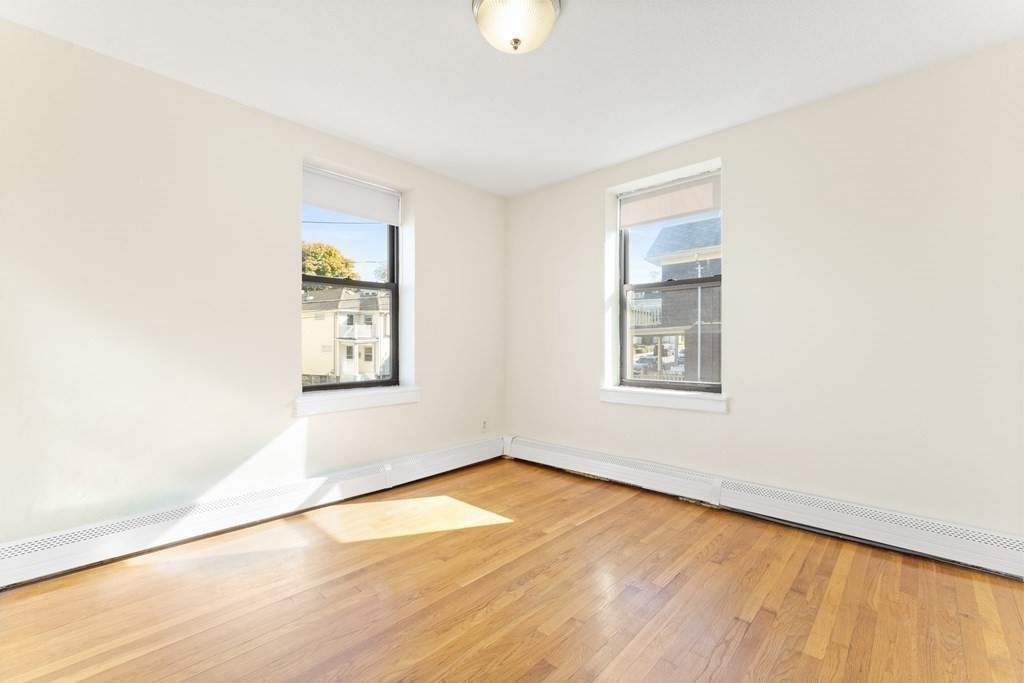 11 Victory Rd, Dorchester