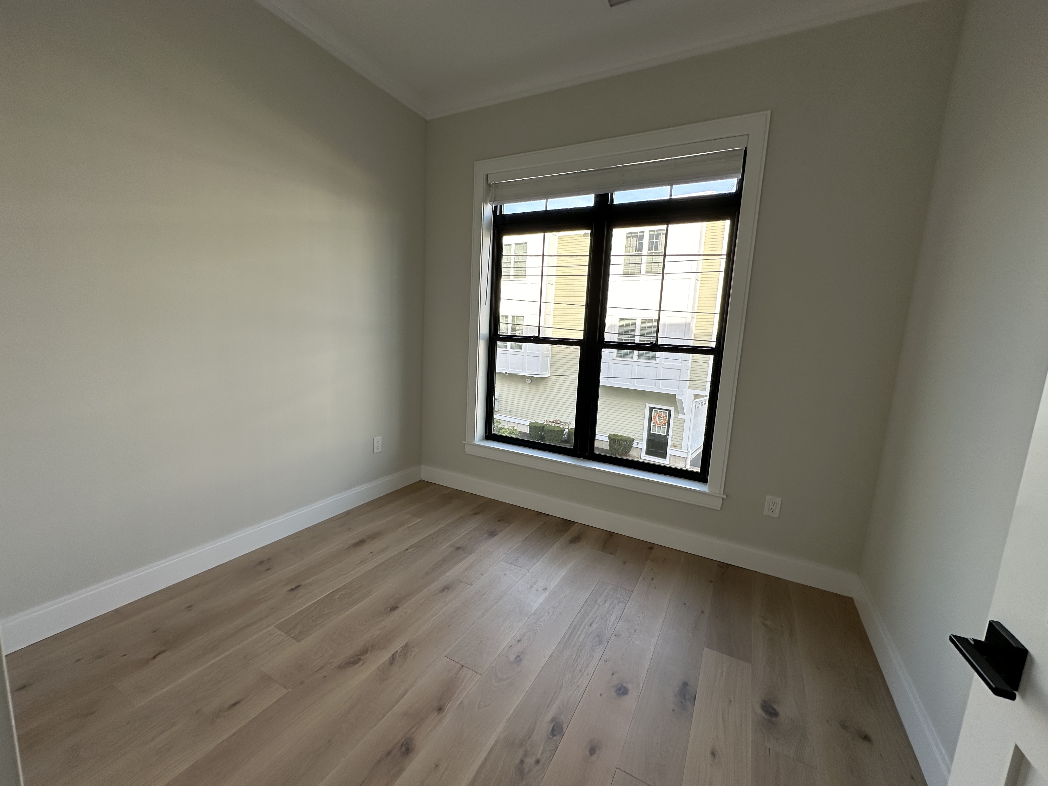 157 Everett St, Allston