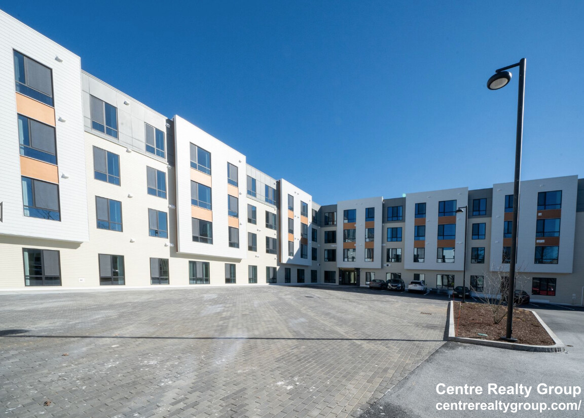 289 Walk Hill St, Roslindale