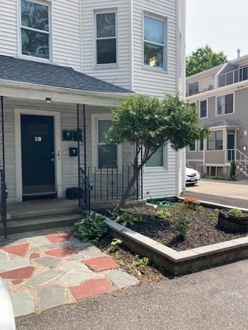 18 White St Pl, Spring Hill