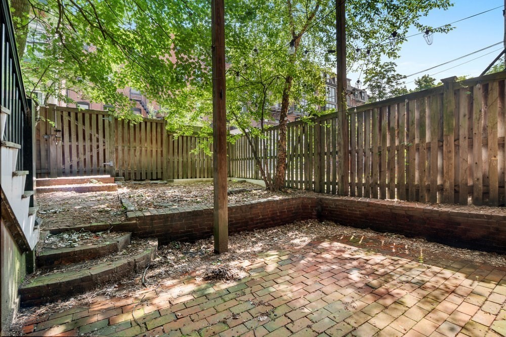 25 Greenwich Park, South End