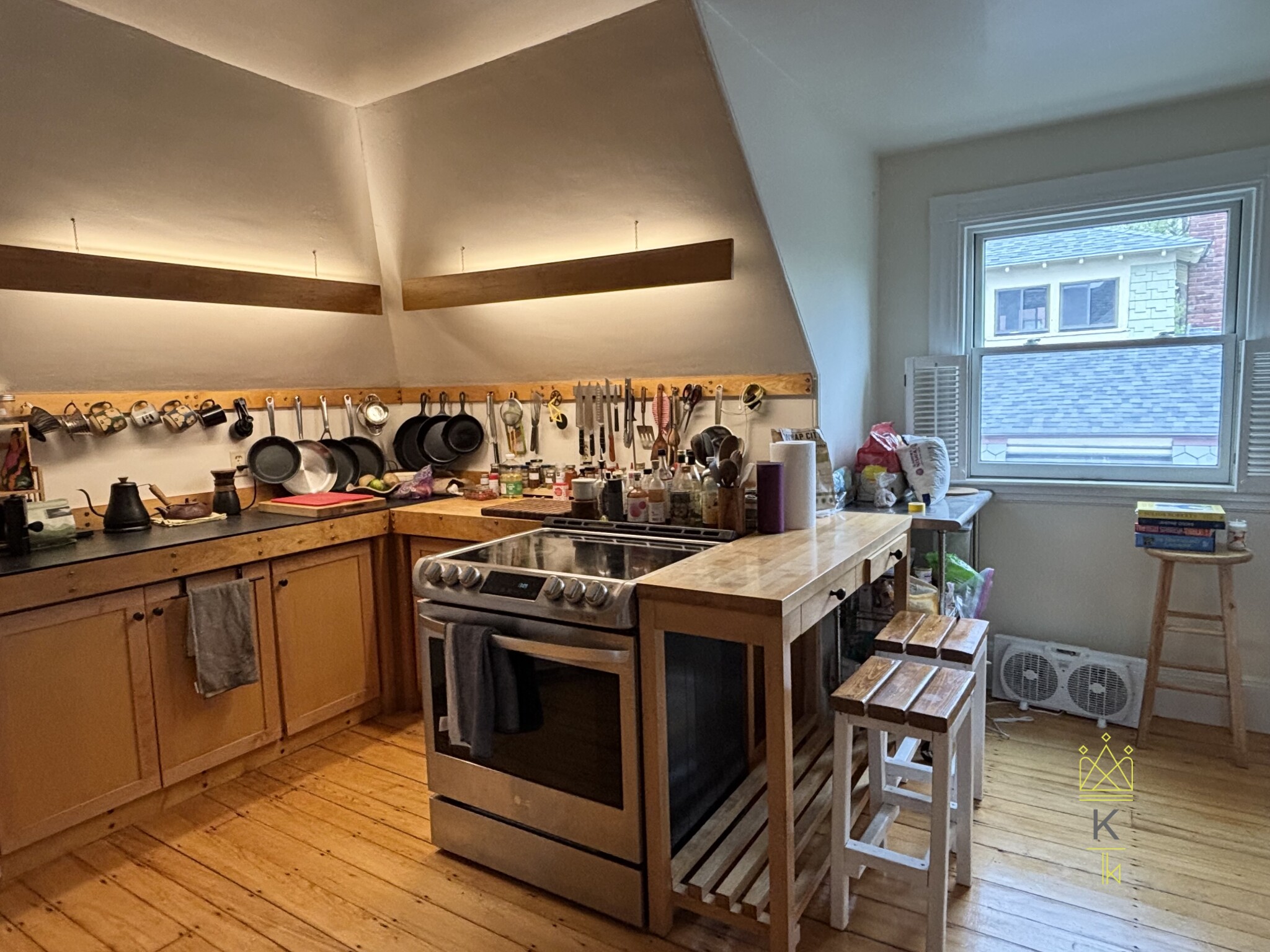 106 Francis St, Coolidge Corner