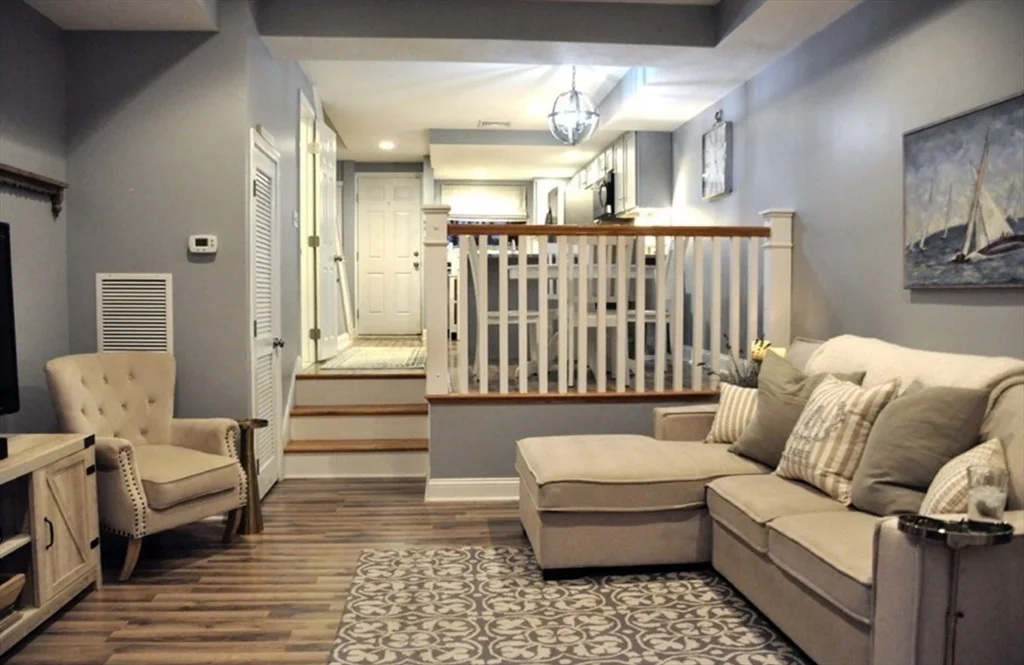 326 Sterling, West Boylston