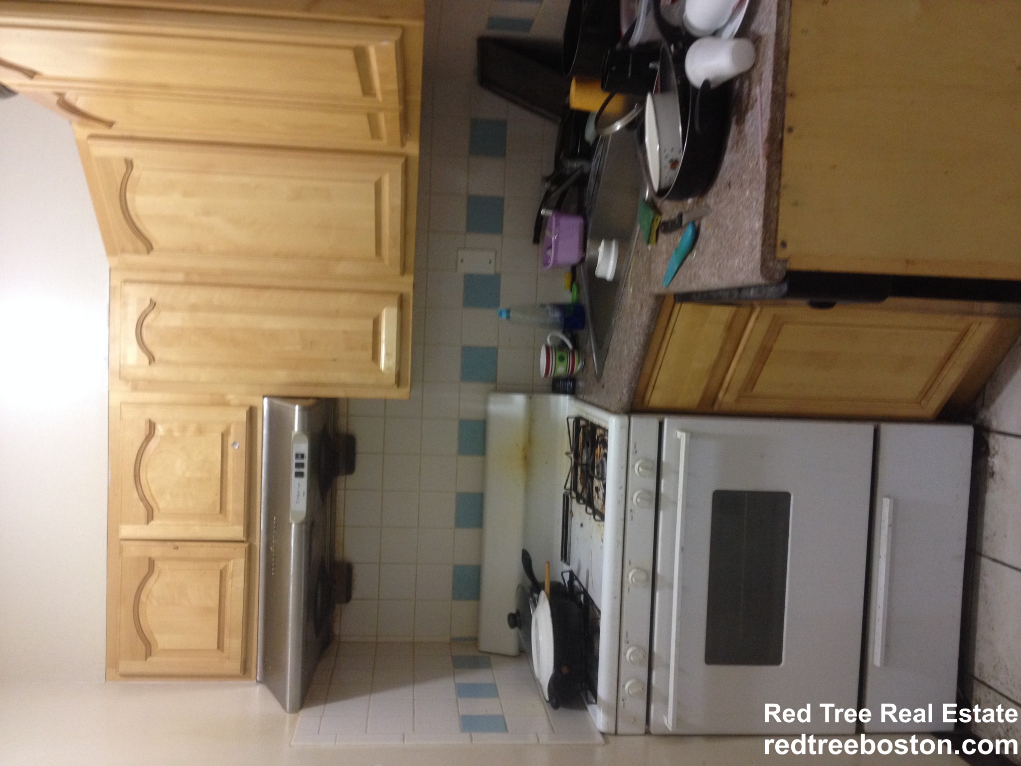 129 Cedar St, Roxbury