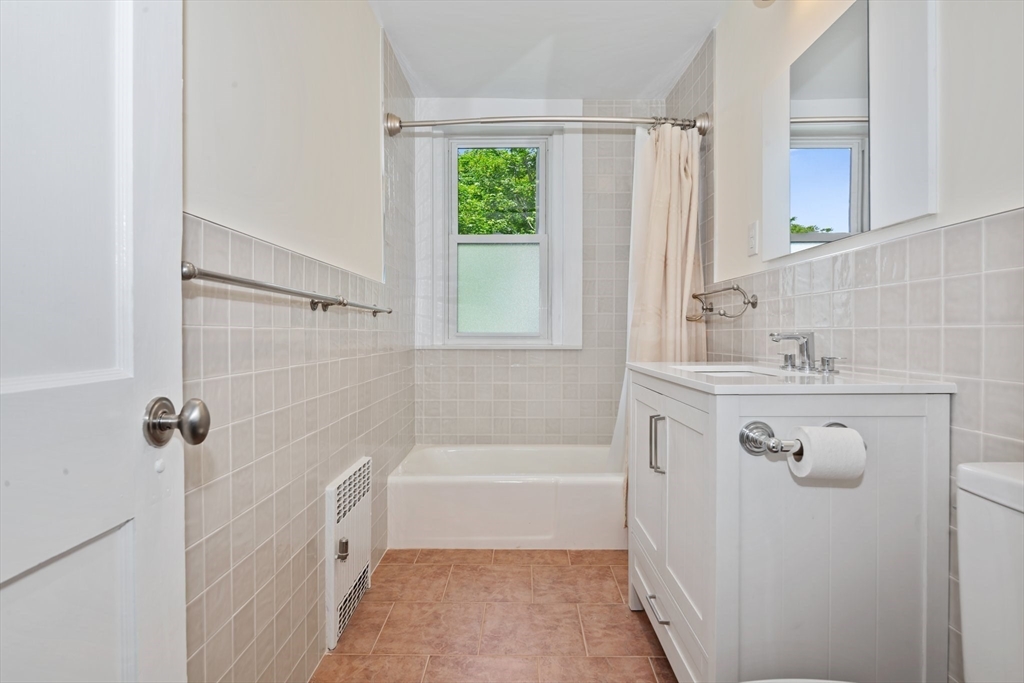 48 Kilsyth Rd, Salisbury Road - Corey Farm