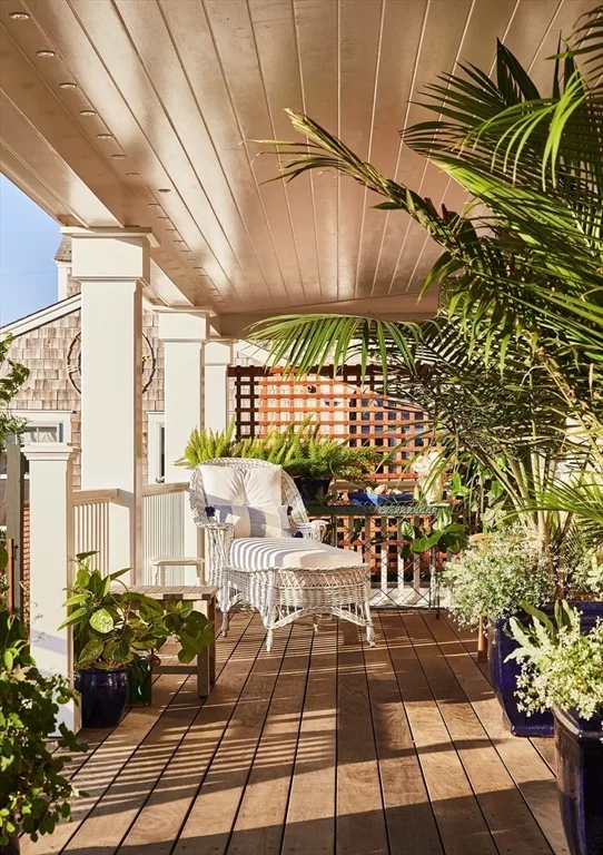 66 Hulbert Ave, Nantucket