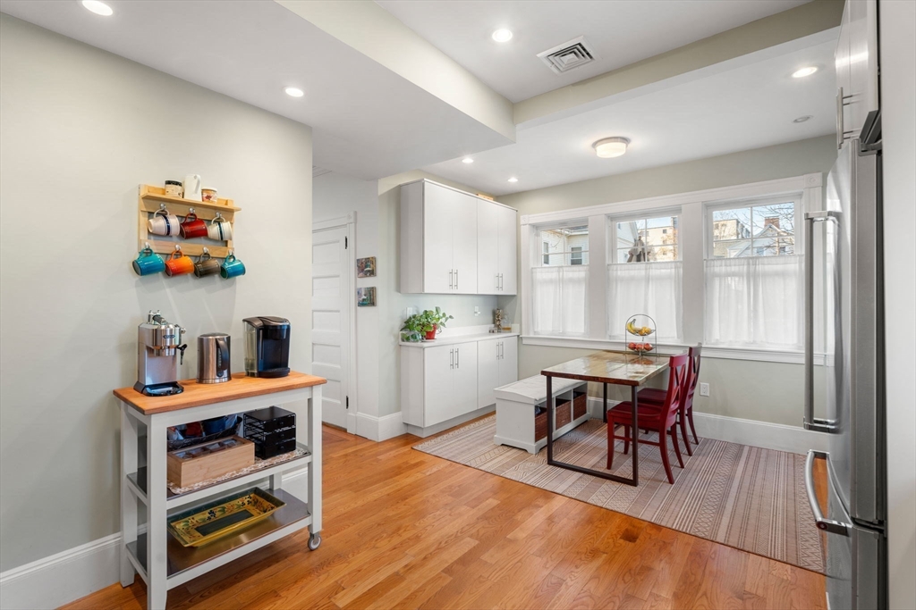 18 Wyman St, East Arlington