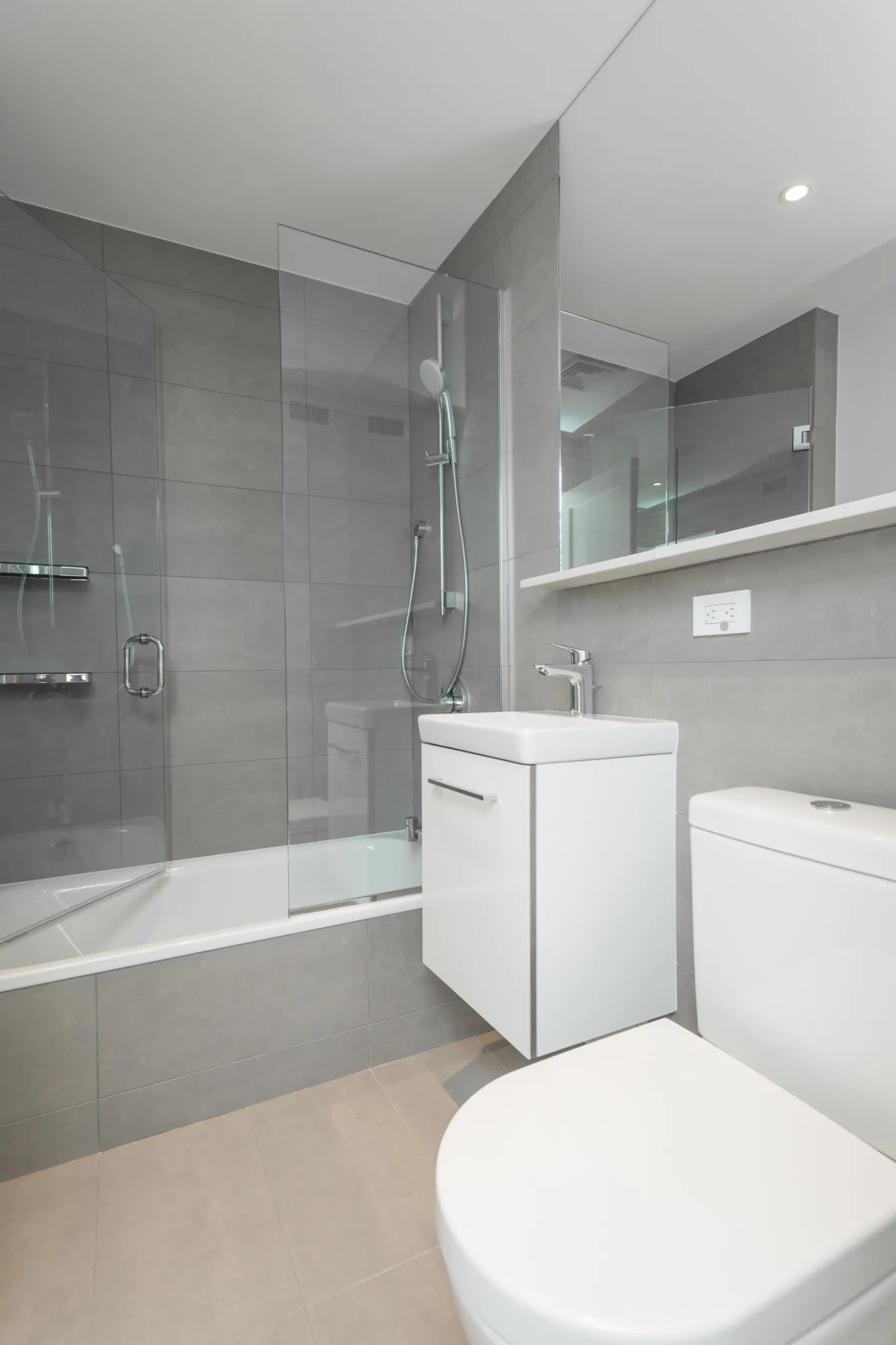 1410 Columbia Rd, South Boston