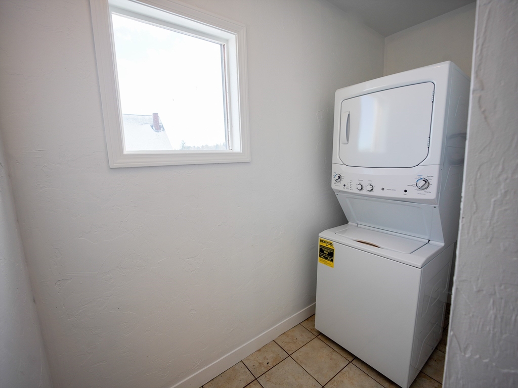 4 Greenwood St, Worcester