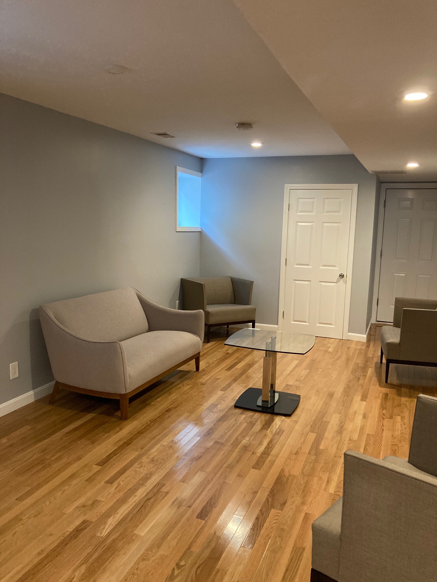 14 Aberdeen Ave, West Cambridge