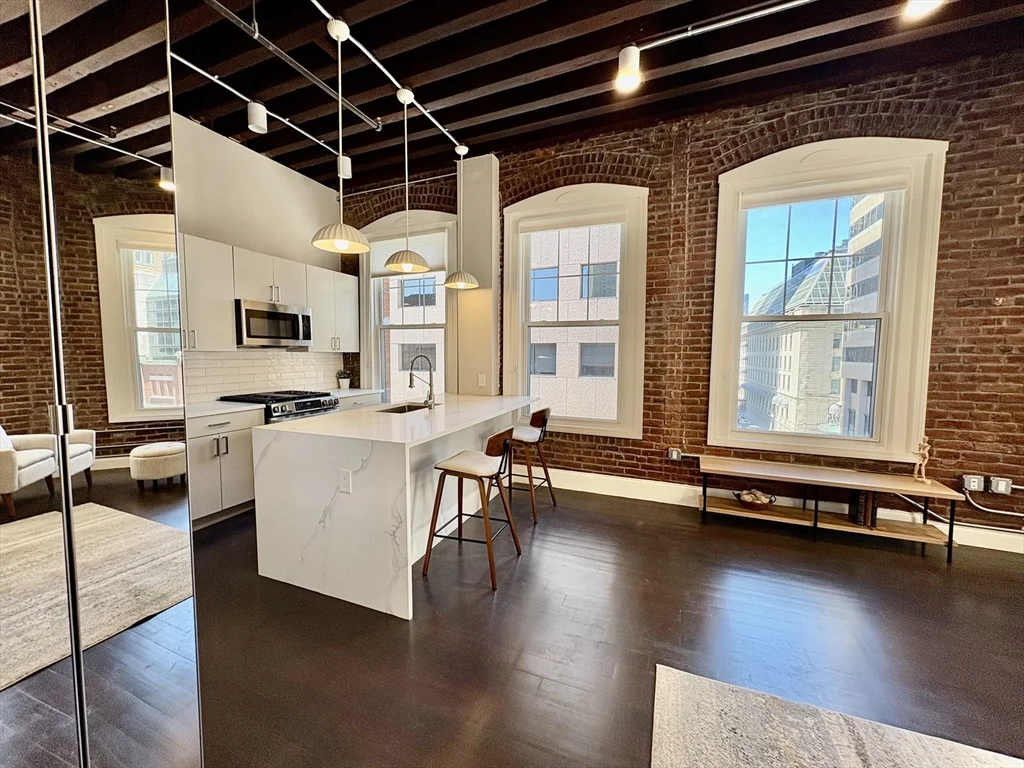 281 Franklin St, Boston Downtown