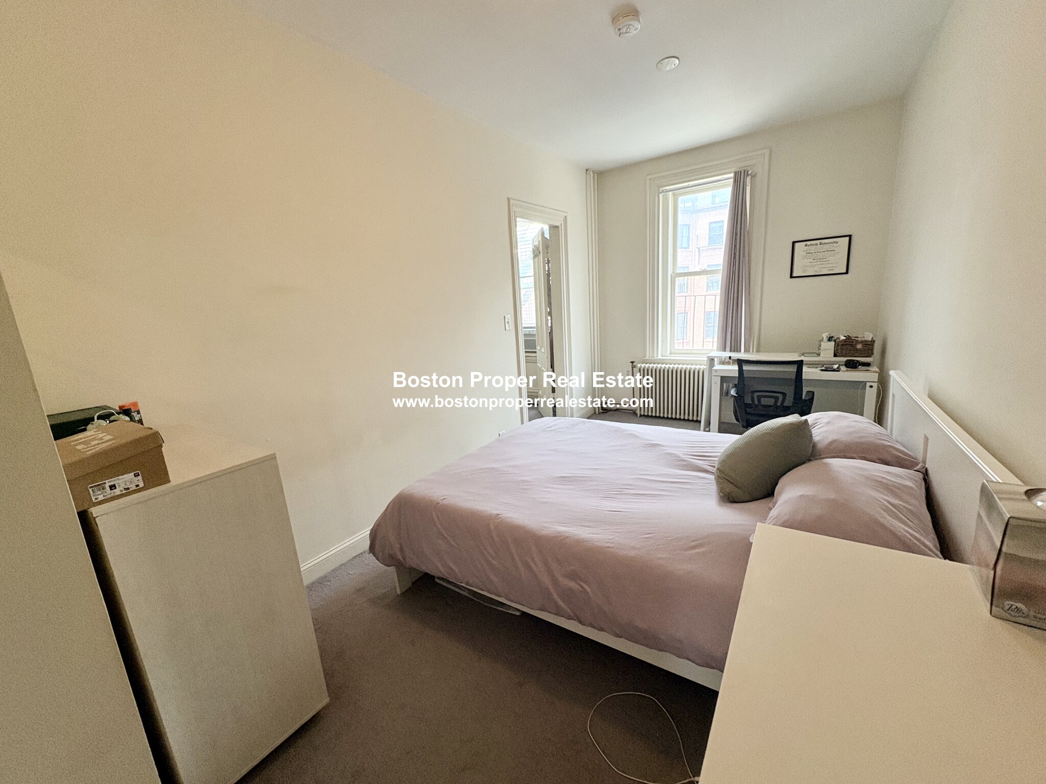 255 Newbury St, Back Bay