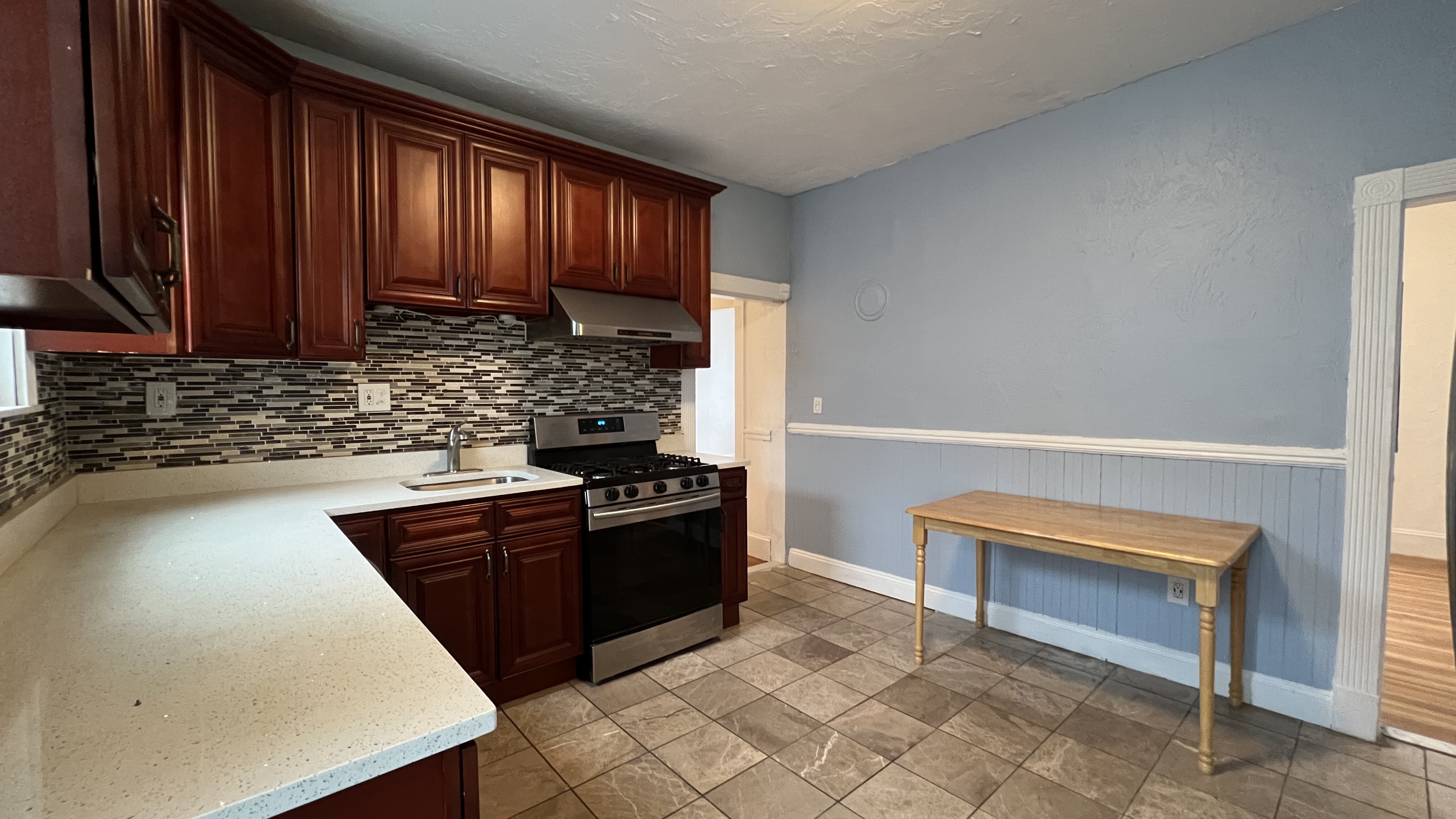 24 Litchfield St, Lower Allston