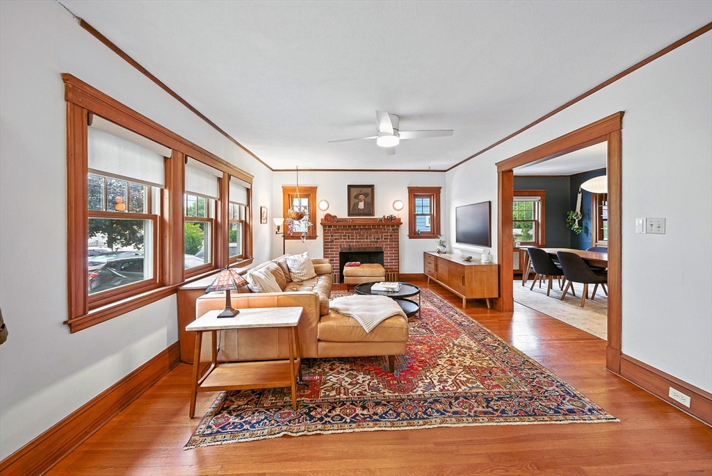 34 Lynde Ave, Wyoming