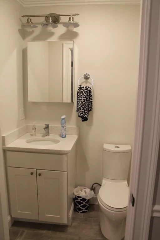 34 Circuit St, Roxbury