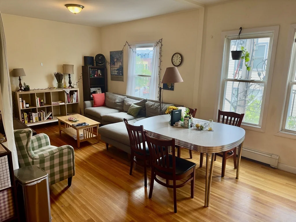 1192 Cambridge St, Inman Square