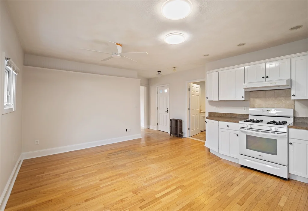 97 Winthrop Shore Dr, Winthrop Beach