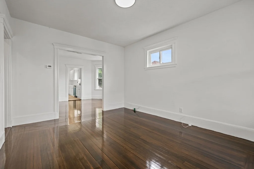 55 Surrey St, Glenwood