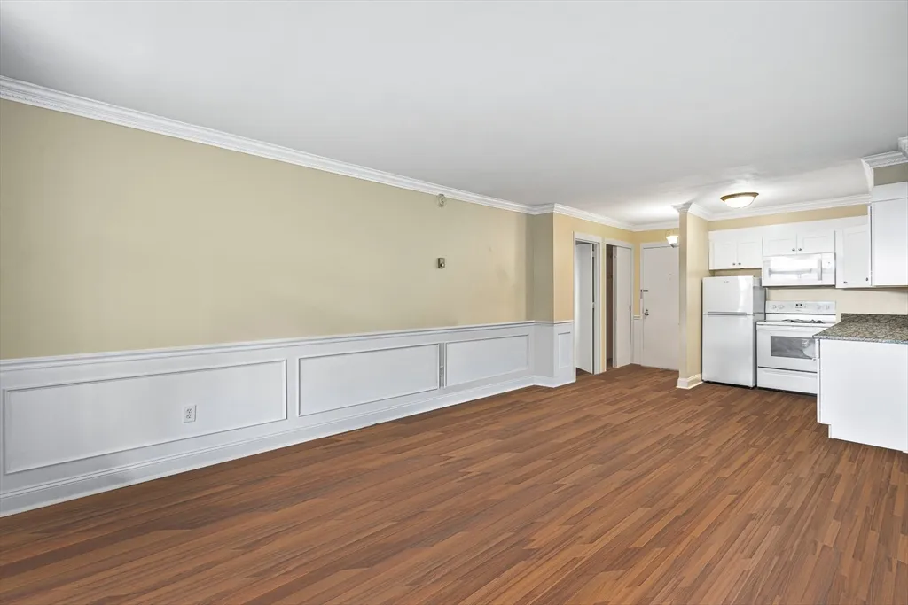 36 Eliot St, Jamaica Plain