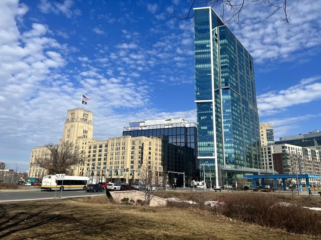 188 Brookline Ave, Fenway