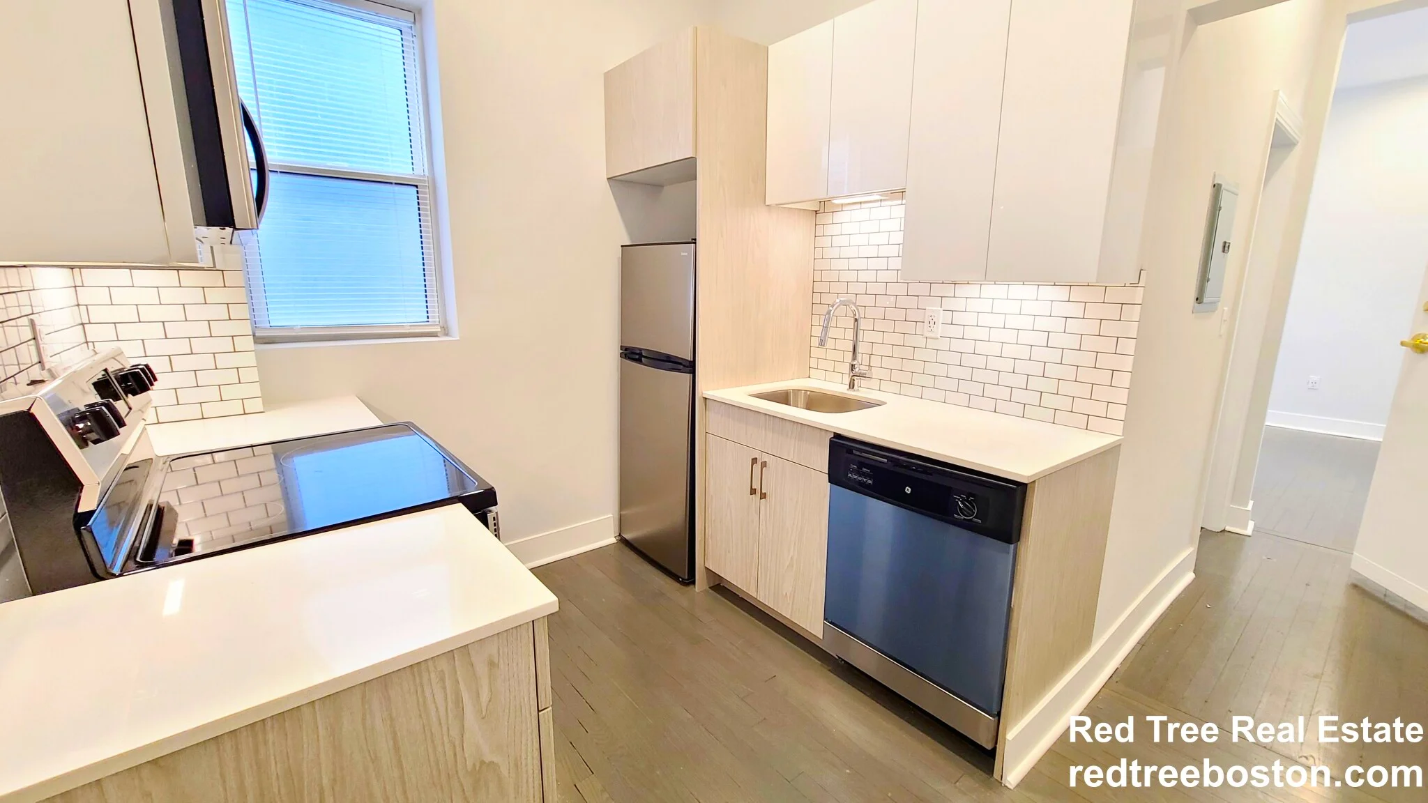 124 Peterborough St, Fenway