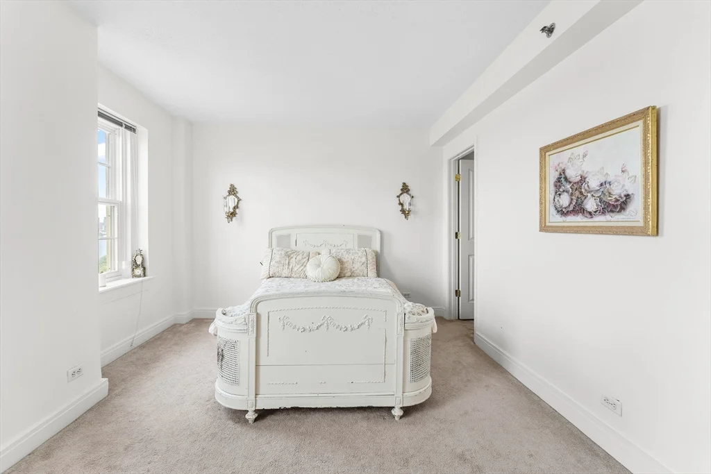 534 Beacon St, Back Bay