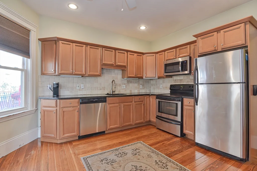 762 Columbia Rd, Dorchester
