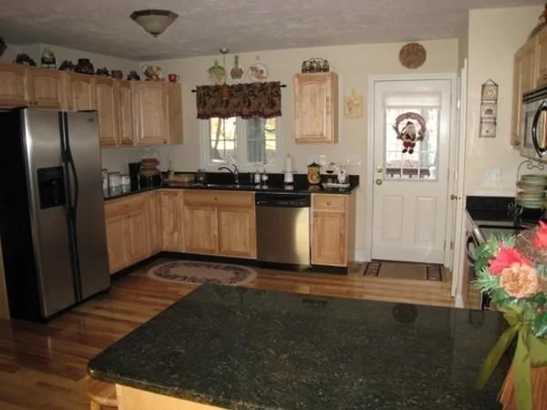 307 Shrewsbury St, Holden