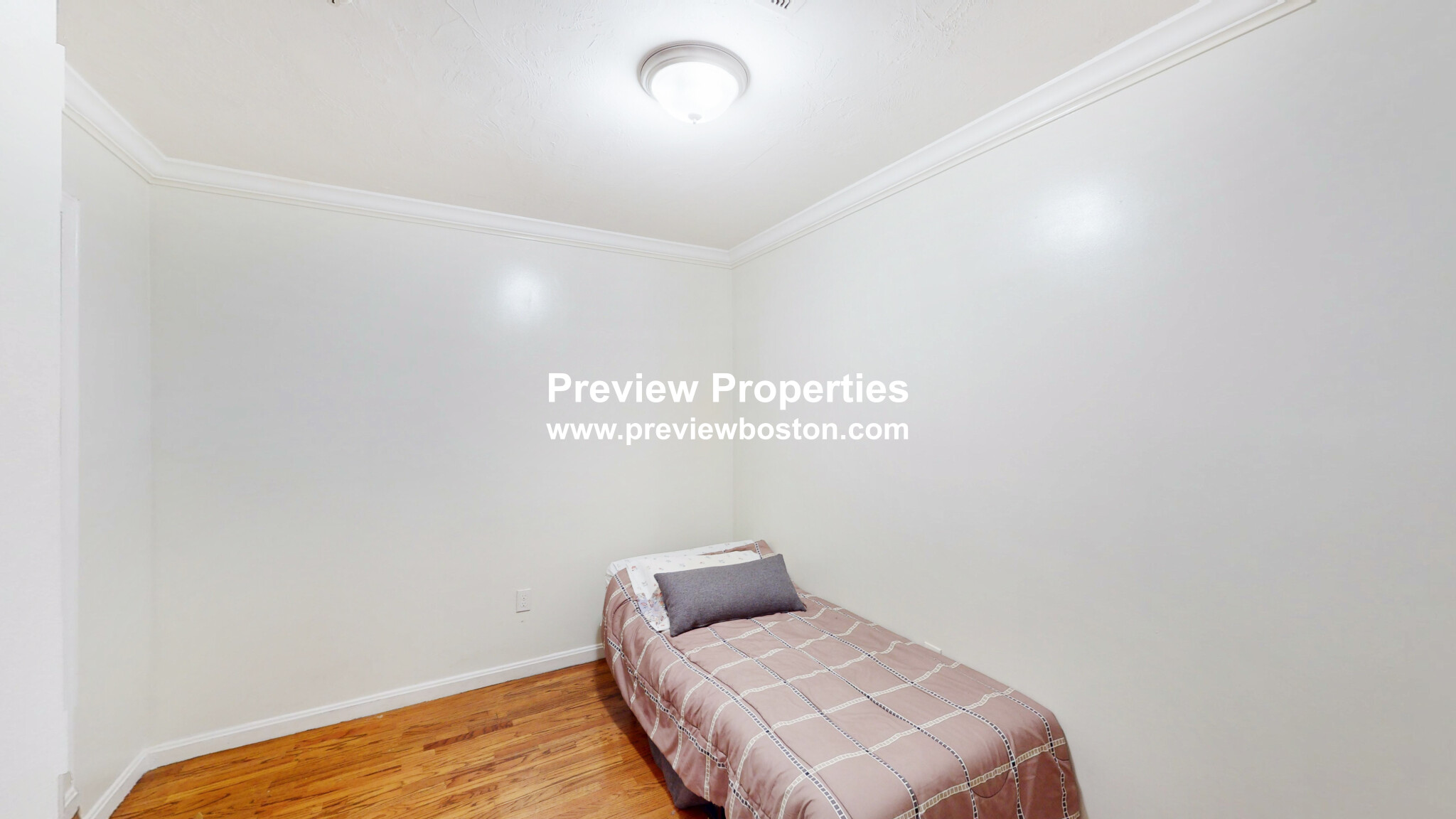 712 Shawmut Ave, South End