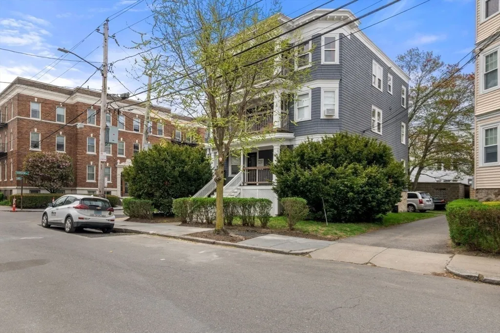 18 Claymoss Rd, Brighton