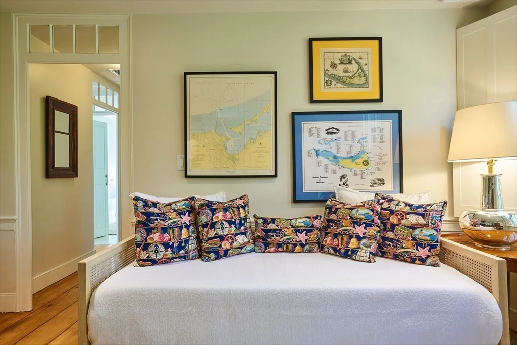 33 Milk St, Nantucket