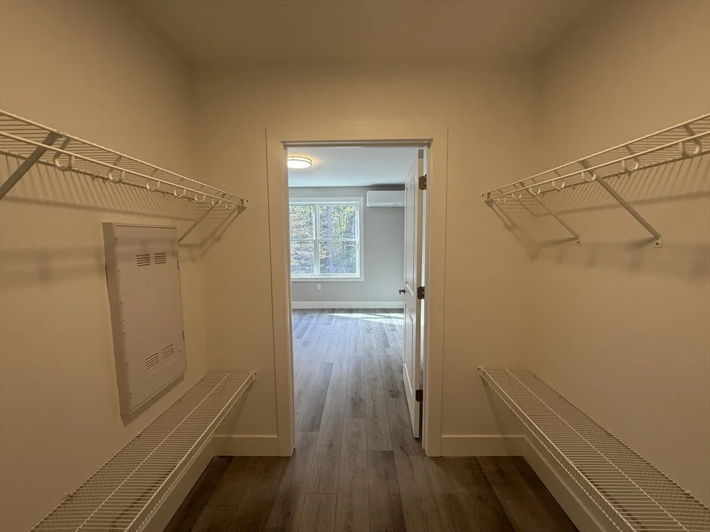 251 Sladen St, Dracut