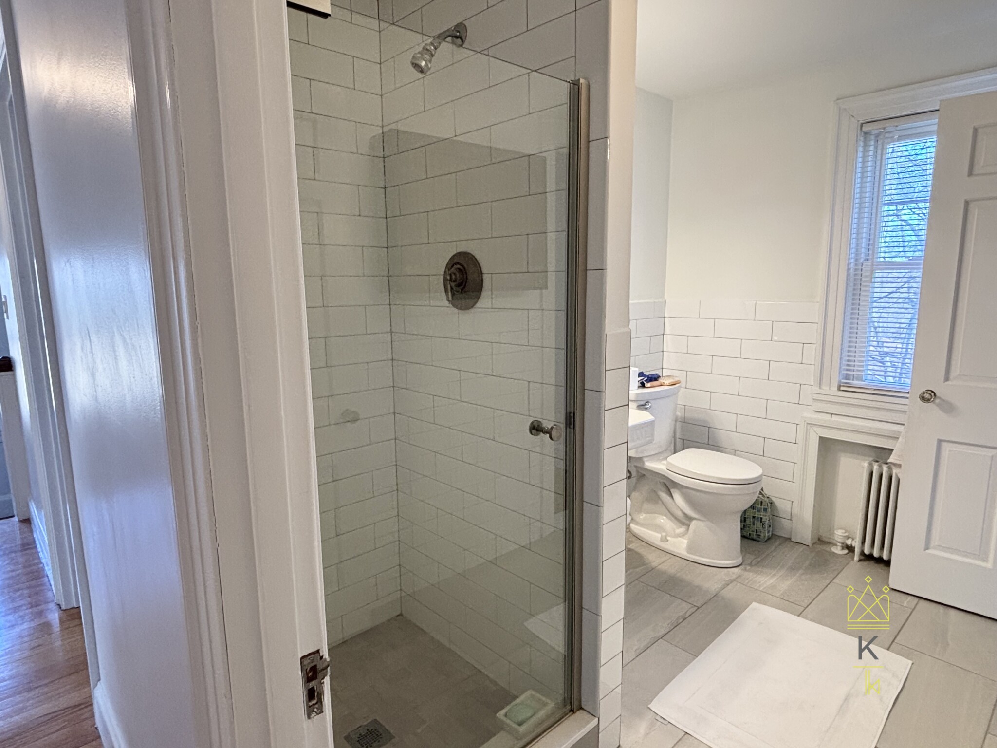 198 Wolcott Rd, Chestnut Hill