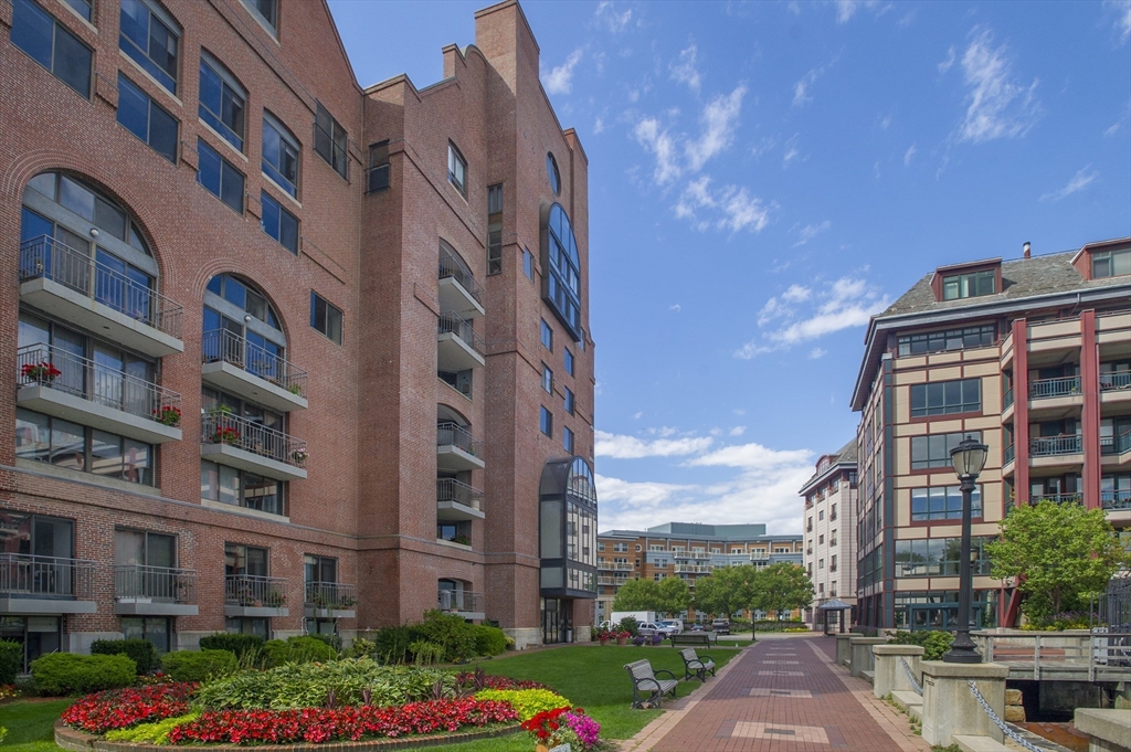 357 Commercial, Waterfront