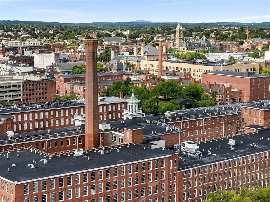 130 John St, Downtown