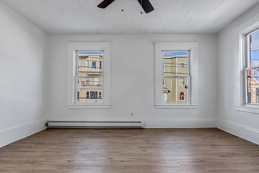 40 Summer St, Lawrence