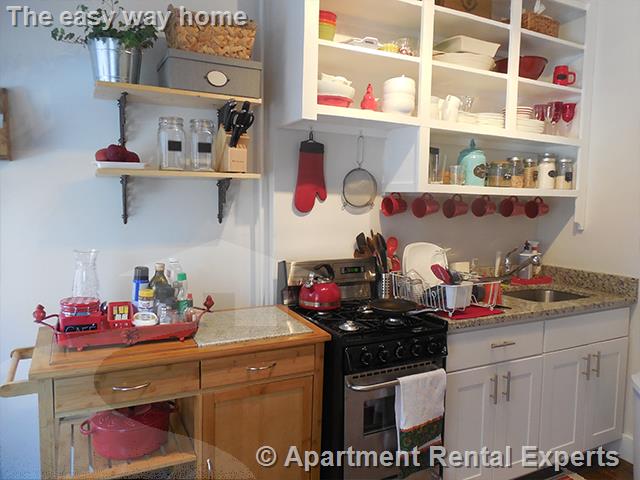 114 Willow St, Inman Square