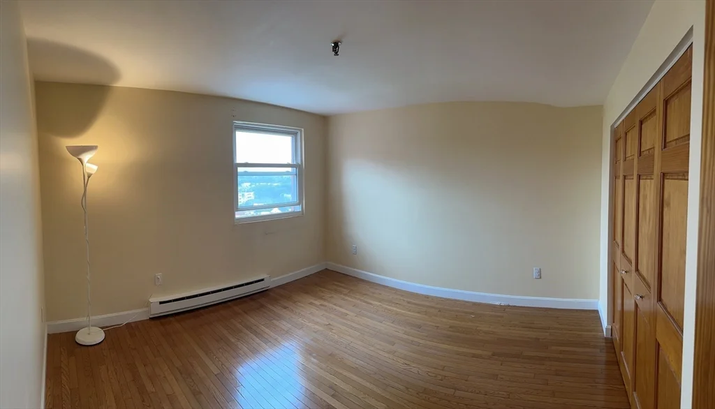 115 West Squantum St, Quincy