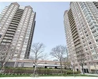 8 Museum Way, East Cambridge