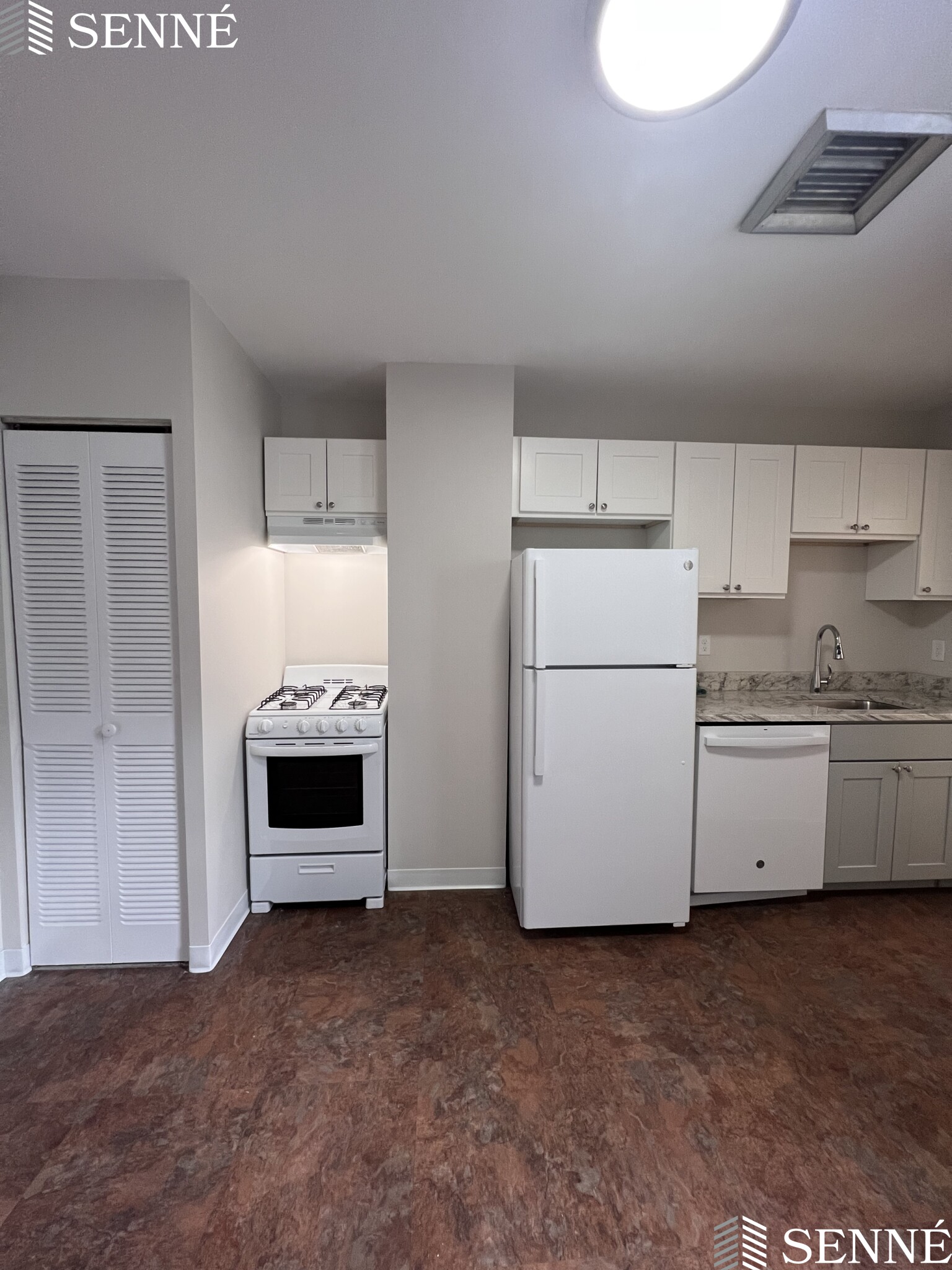 790 Main St, The Port