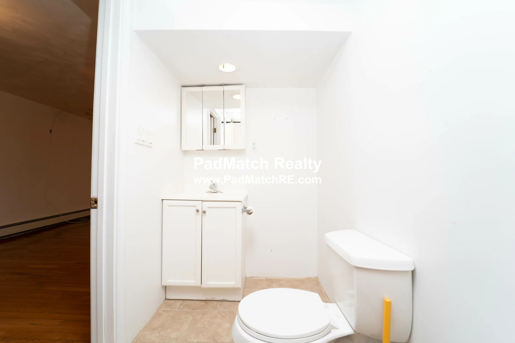 1776 Commonwealth Ave, Brighton